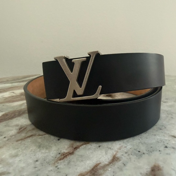 Louis Vuitton Black Leather LV Initials Belt